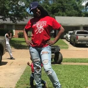 Meet your Posher, Precious